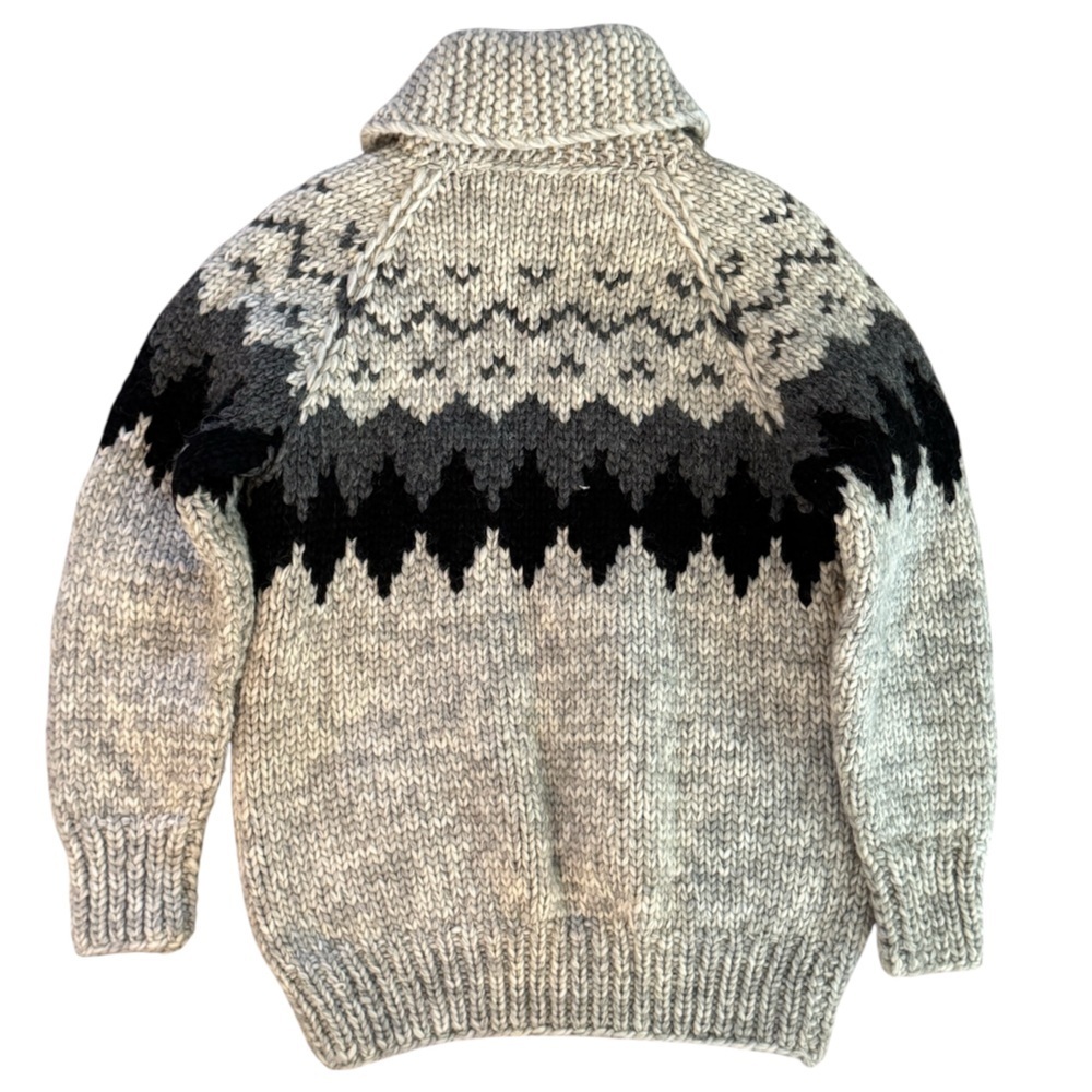 Tuak Cowichan Gray and Black 100% Wool Sweater - Picture 4 of 9